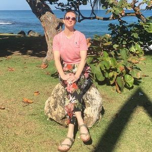 Meet your Posher, Christina